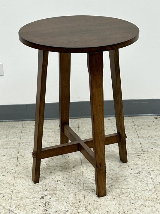 Arts And Crafts / Mission Style Oak Round End Table - Walnut Stain