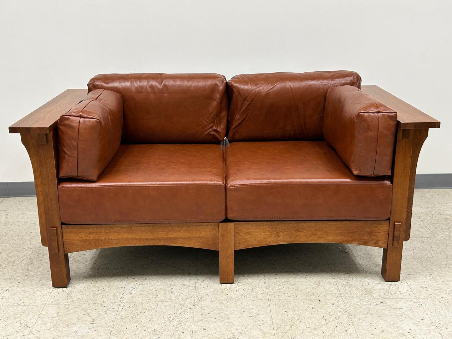 Arts And Crafts / Craftsman Crofter Style Love Seat - Russet Brown Leather