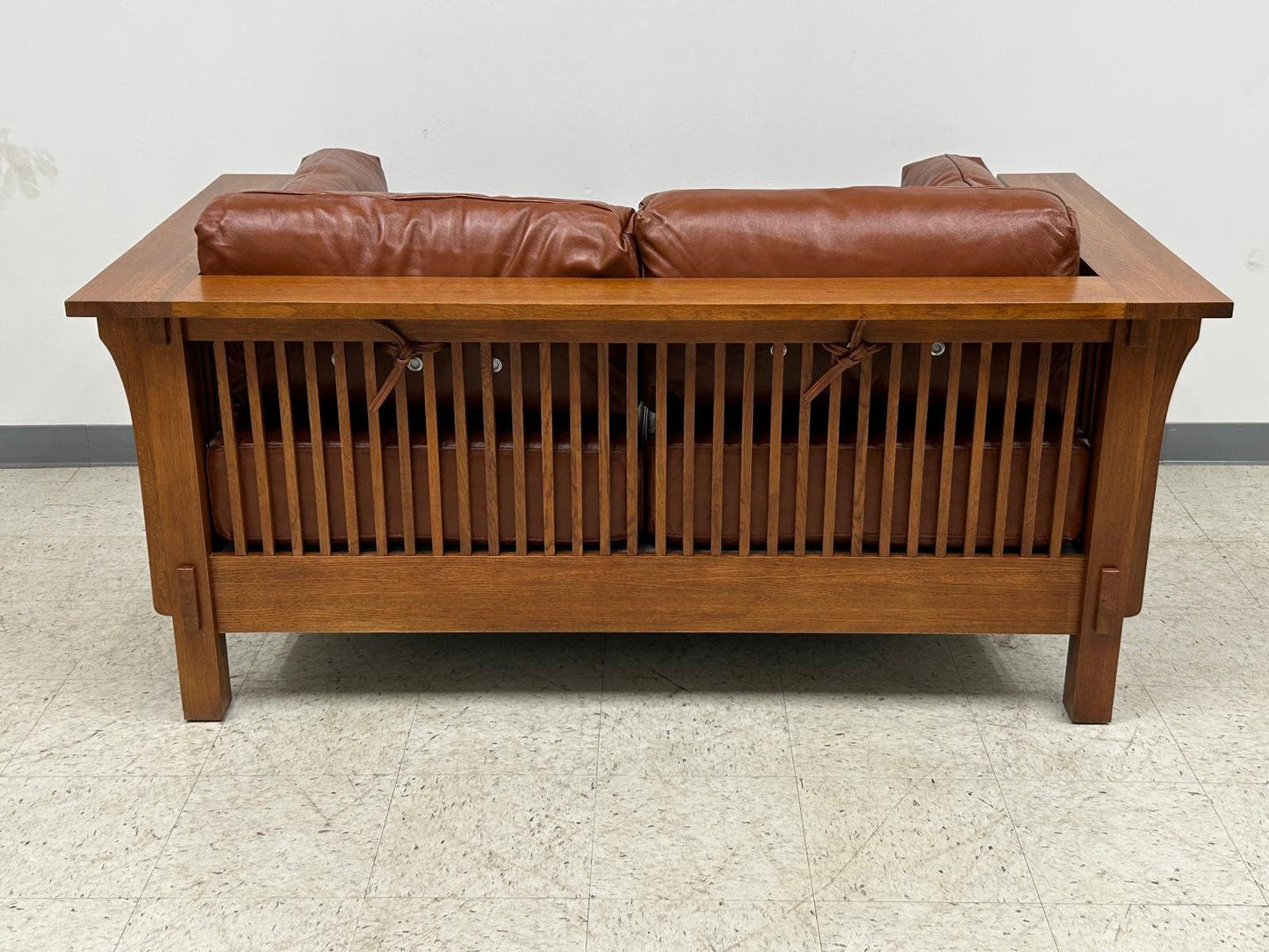 Arts And Crafts / Craftsman Crofter Style Love Seat - Russet Brown Leather