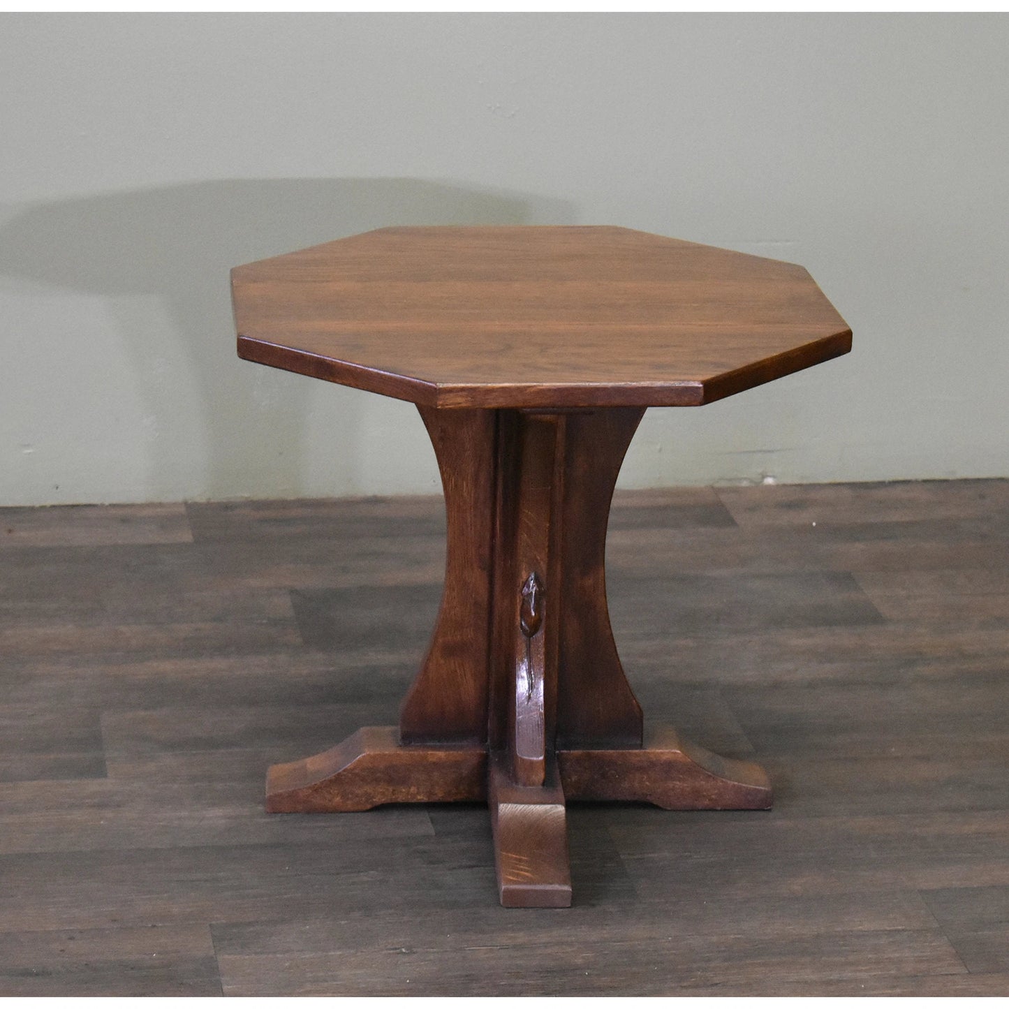 Mission Solid Oak Mouse Detail End Table