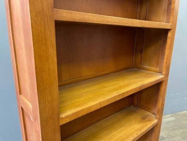 Mission Open Shelf Bookcase - Michael's Cherry - Walnut